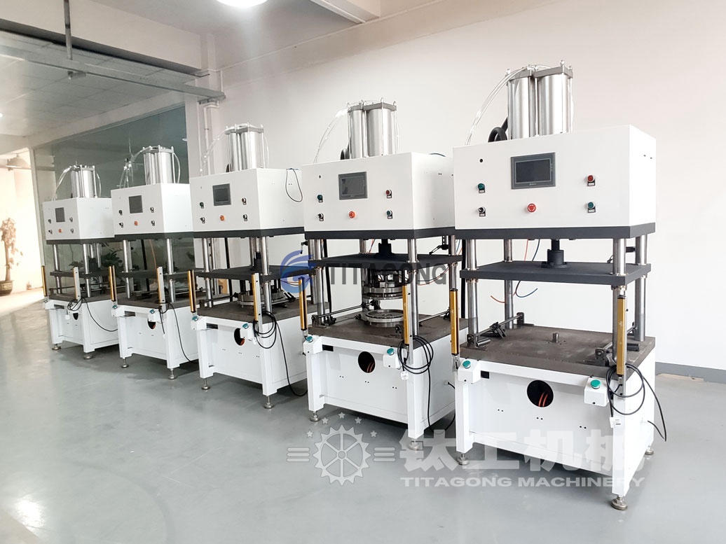 方形蛋糕盒底托成型機|蛋糕盒底托一次性成型
